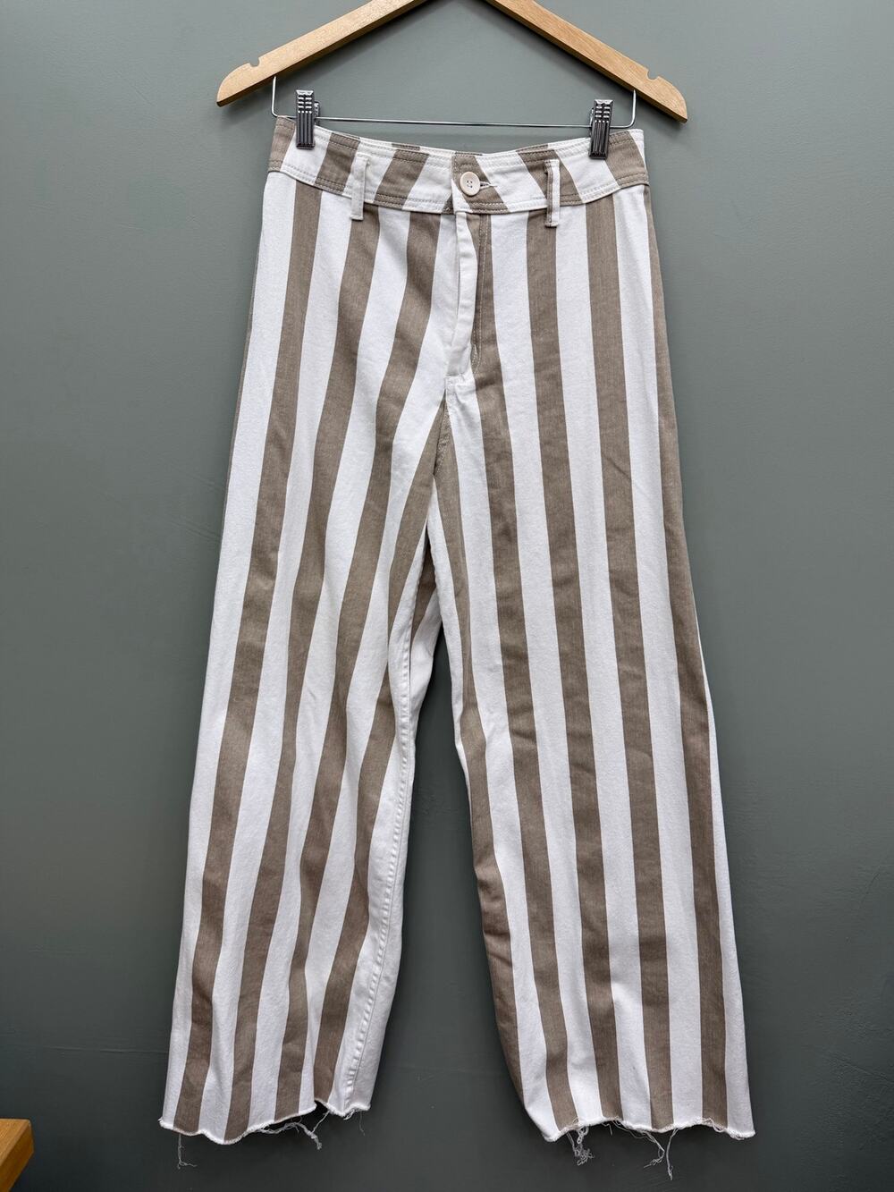 Miou Muse Striped High Rise Cropped Wide Leg Pants Size L Raw Hem